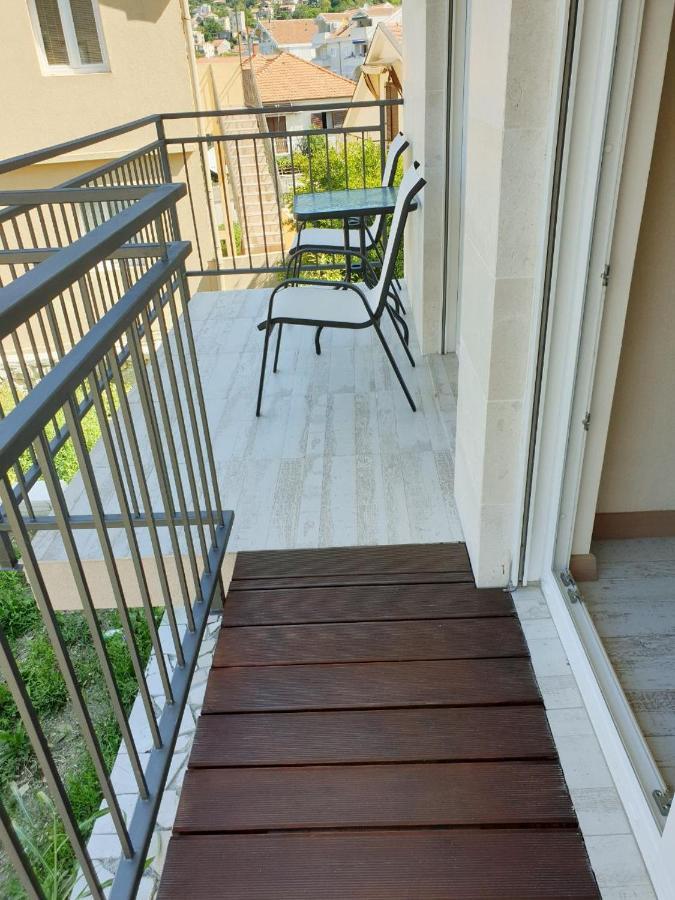 Sunset Apartment Tivat Exterior foto