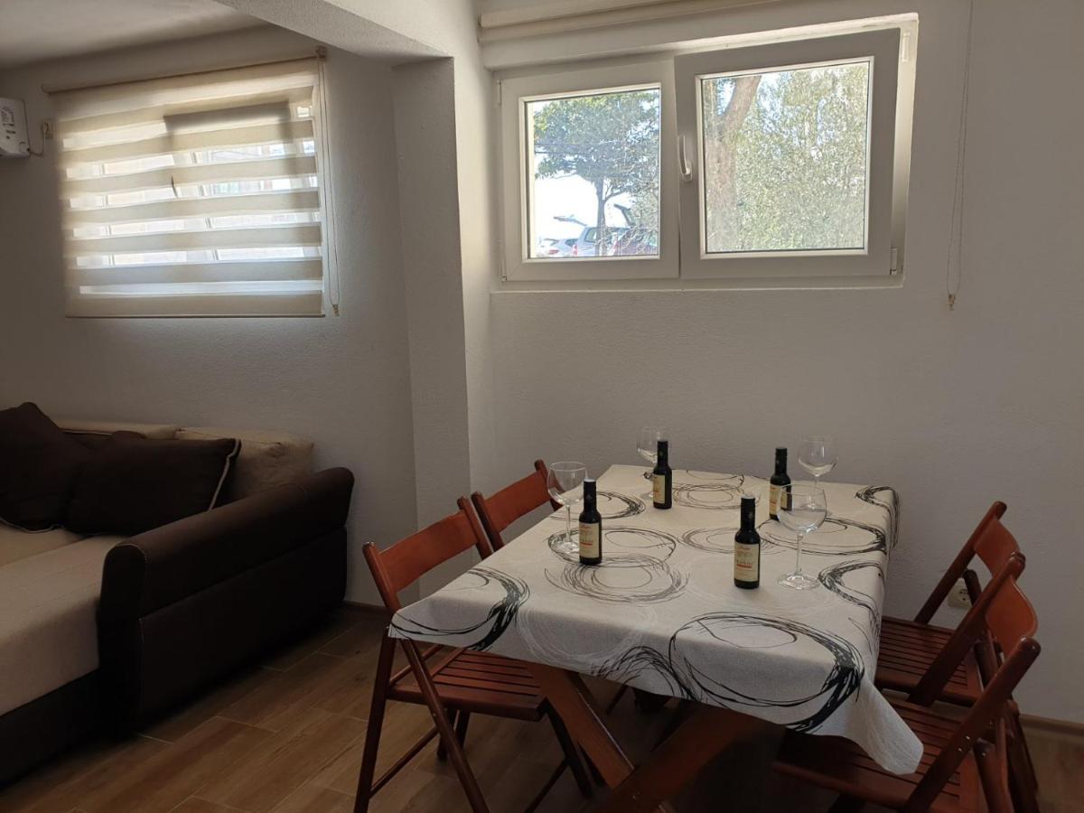 Sunset Apartment Tivat Exterior foto